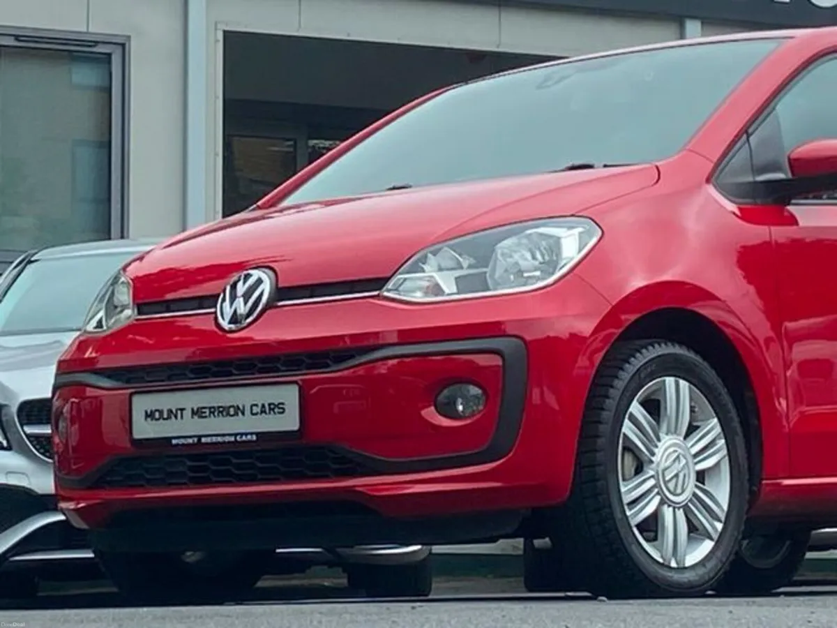 Volkswagen up! 1.0 Auto 5dr Sport Ed. - Image 2