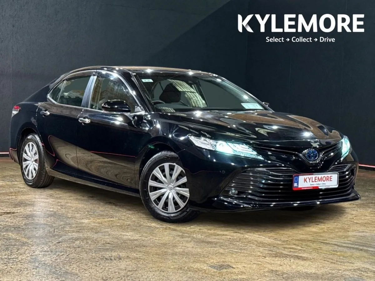 Toyota Camry 2.5 HYBRID AUTOMATIC - CRUISE CONTROL - Image 1