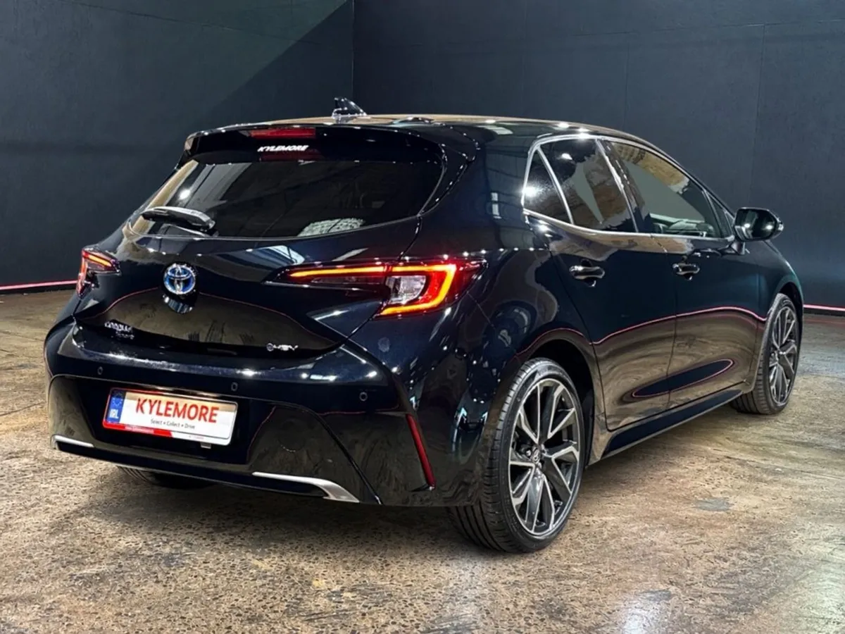 Toyota Corolla GZ EDITION - 1.8 HYBRID AUTOMATIC - - Image 3