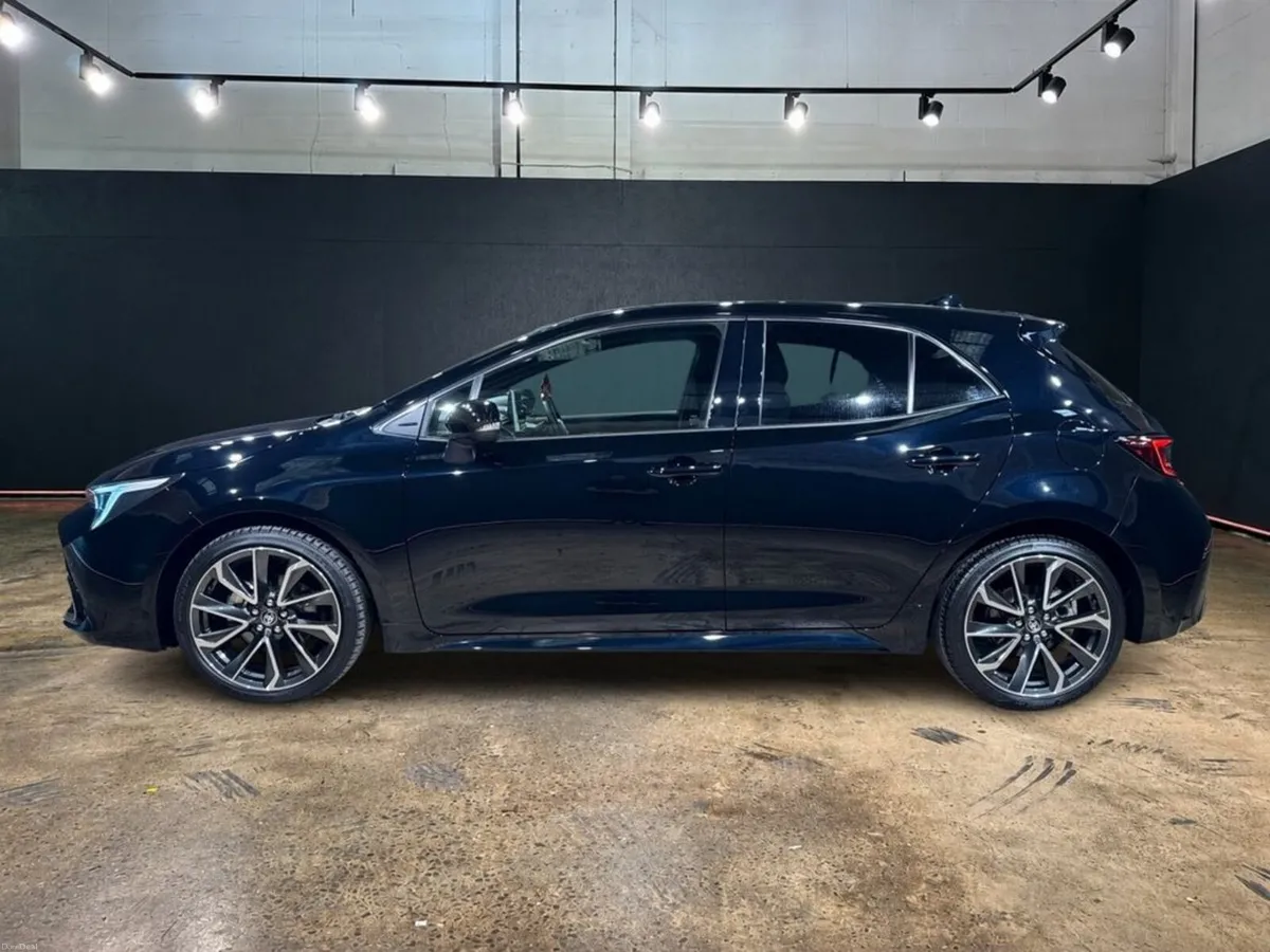 Toyota Corolla GZ EDITION - 1.8 HYBRID AUTOMATIC - - Image 6