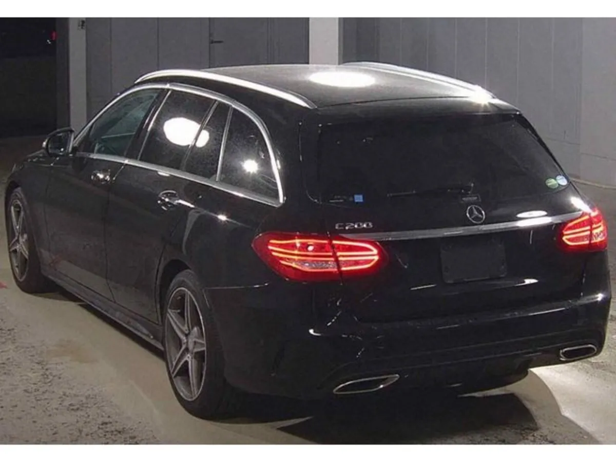 Mercedes-Benz C-Class 2.0 C200 Petrol Auto - Image 3