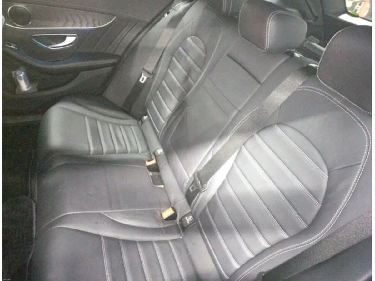 Mercedes-Benz C-Class 2.0 C200 Petrol Auto - Image 6