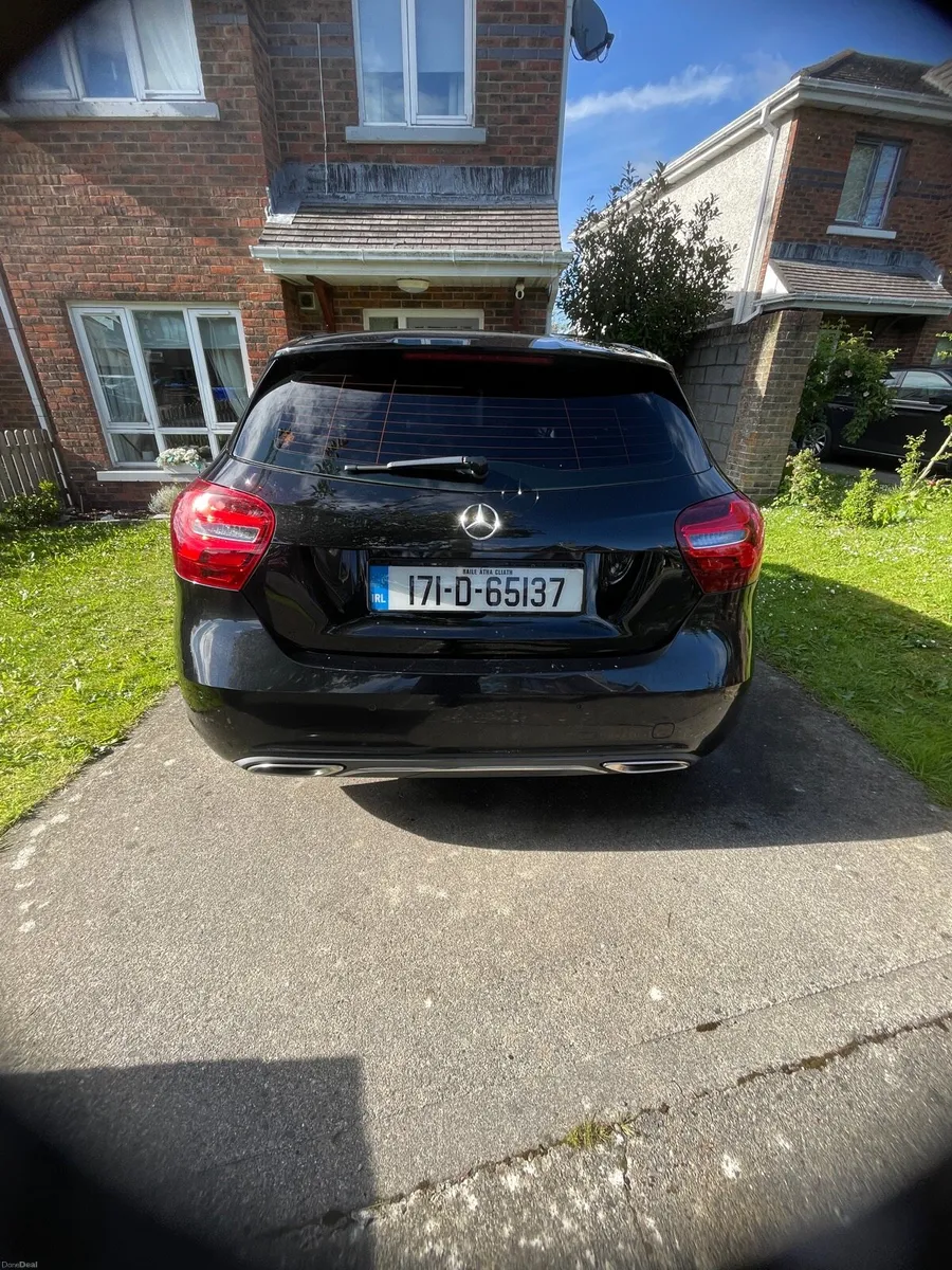 Car - Image 2