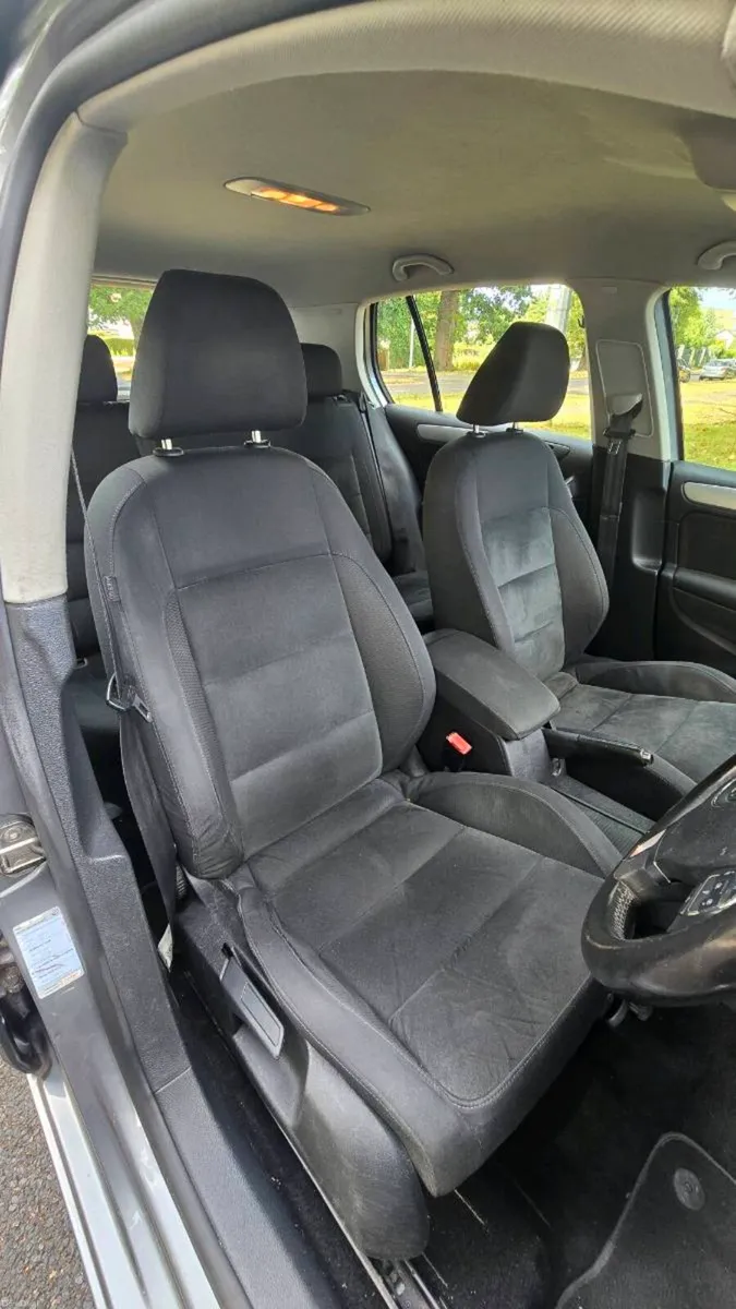 Volkswagen Golf 1.2tsi (manual) - Image 6
