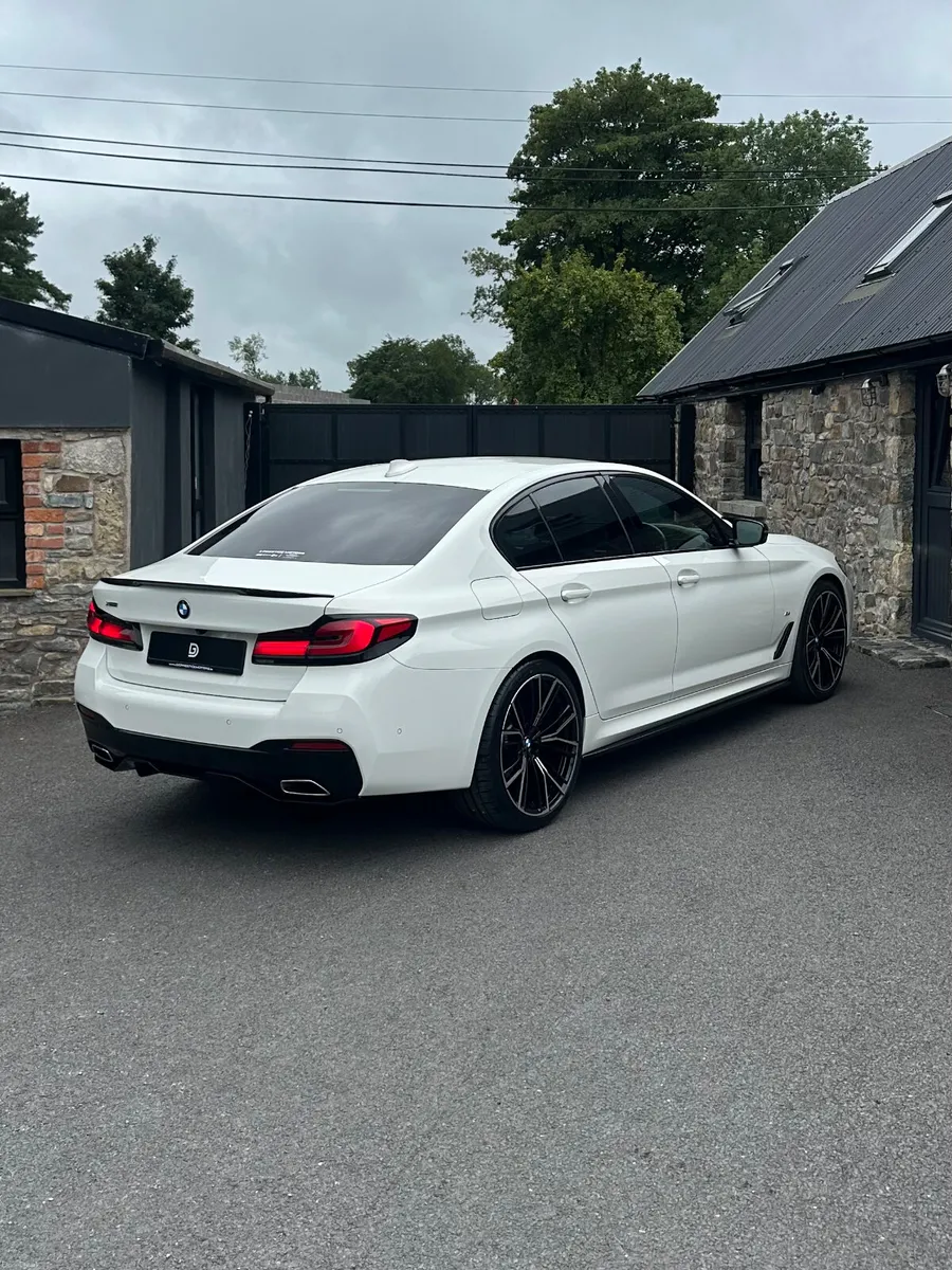 2021 BMW 5 SERIES M SPORT X DRIVE M PERFORMANCE - Image 6