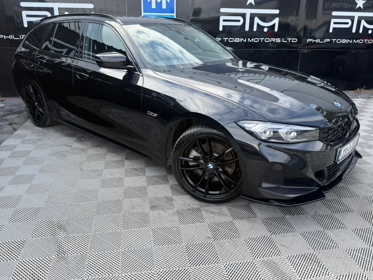 BMW 330e Sport G21 292HP Auto - Image 2