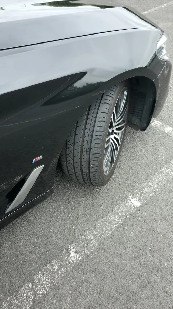 Car - Image 6