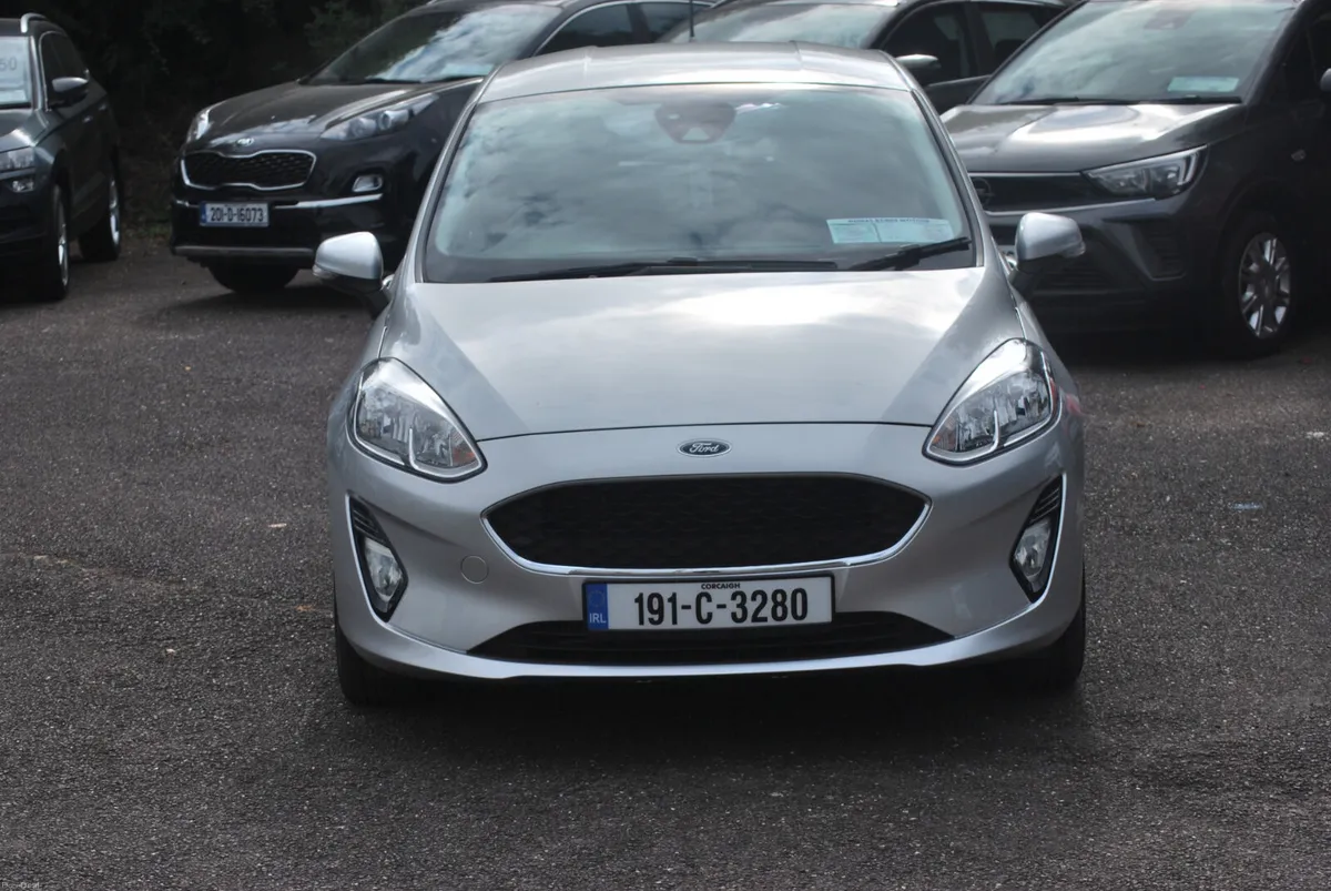 Ford Fiesta 2019 Zetec 1.5 Diesel - Image 2