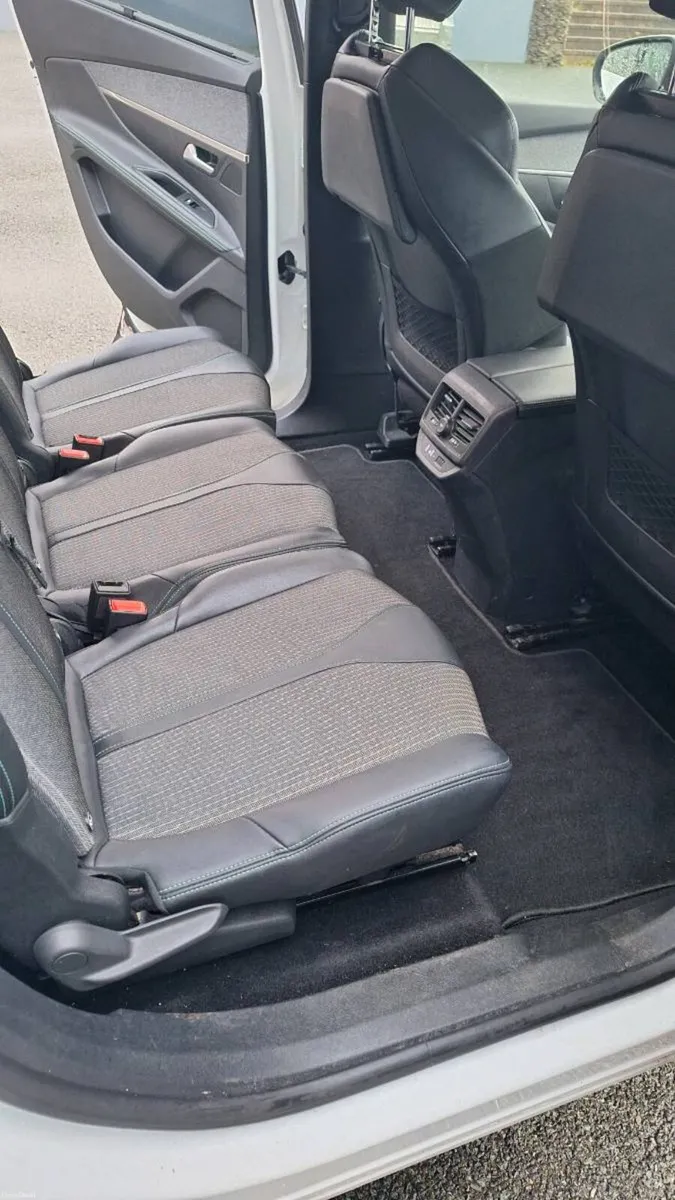 Peugeot 5008 - Image 3