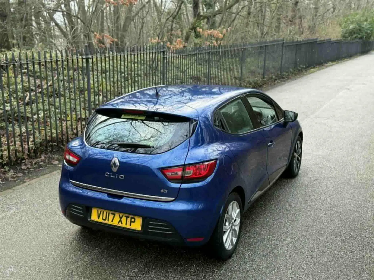 Renault Clio 2017 - Image 5