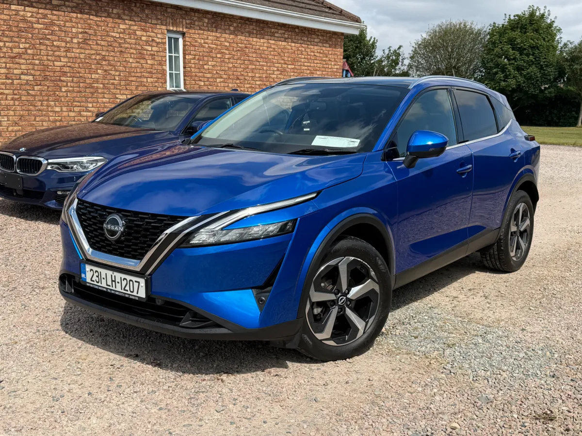 Nissan Qashqai 2023 LOW KM - Image 2