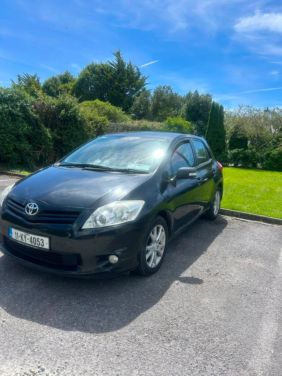 Car - Image 2