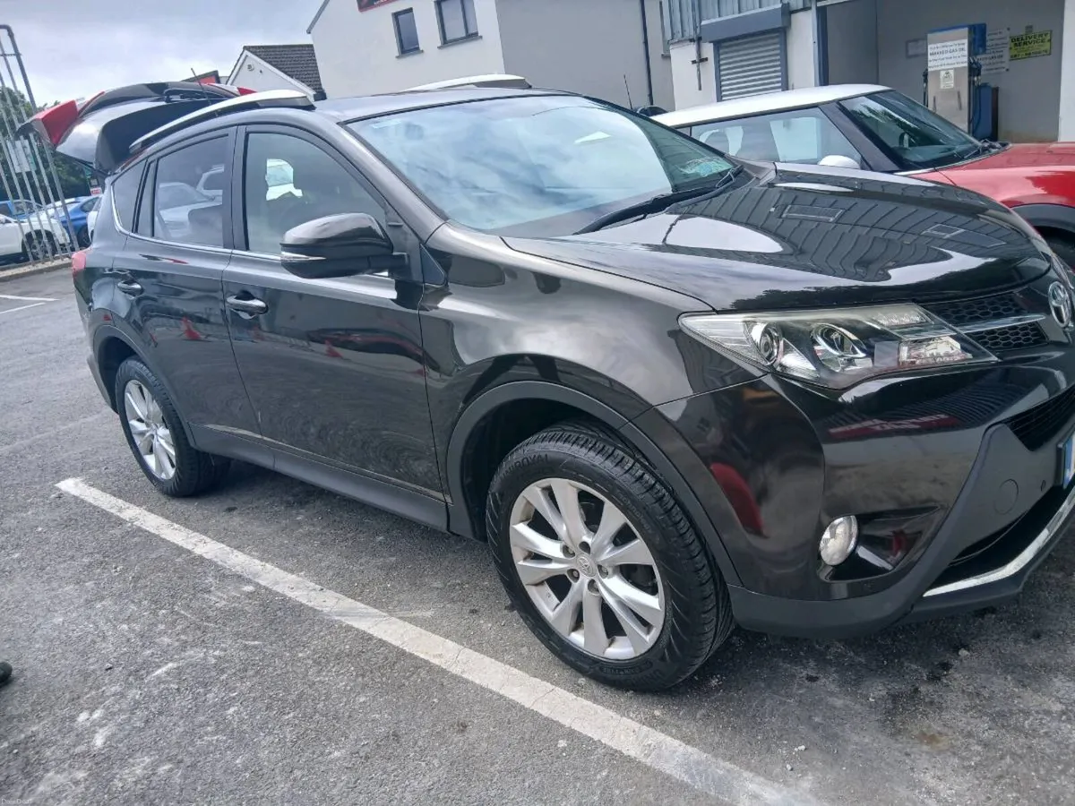 Toyota rav4 AUTOMATIC!! - Image 6