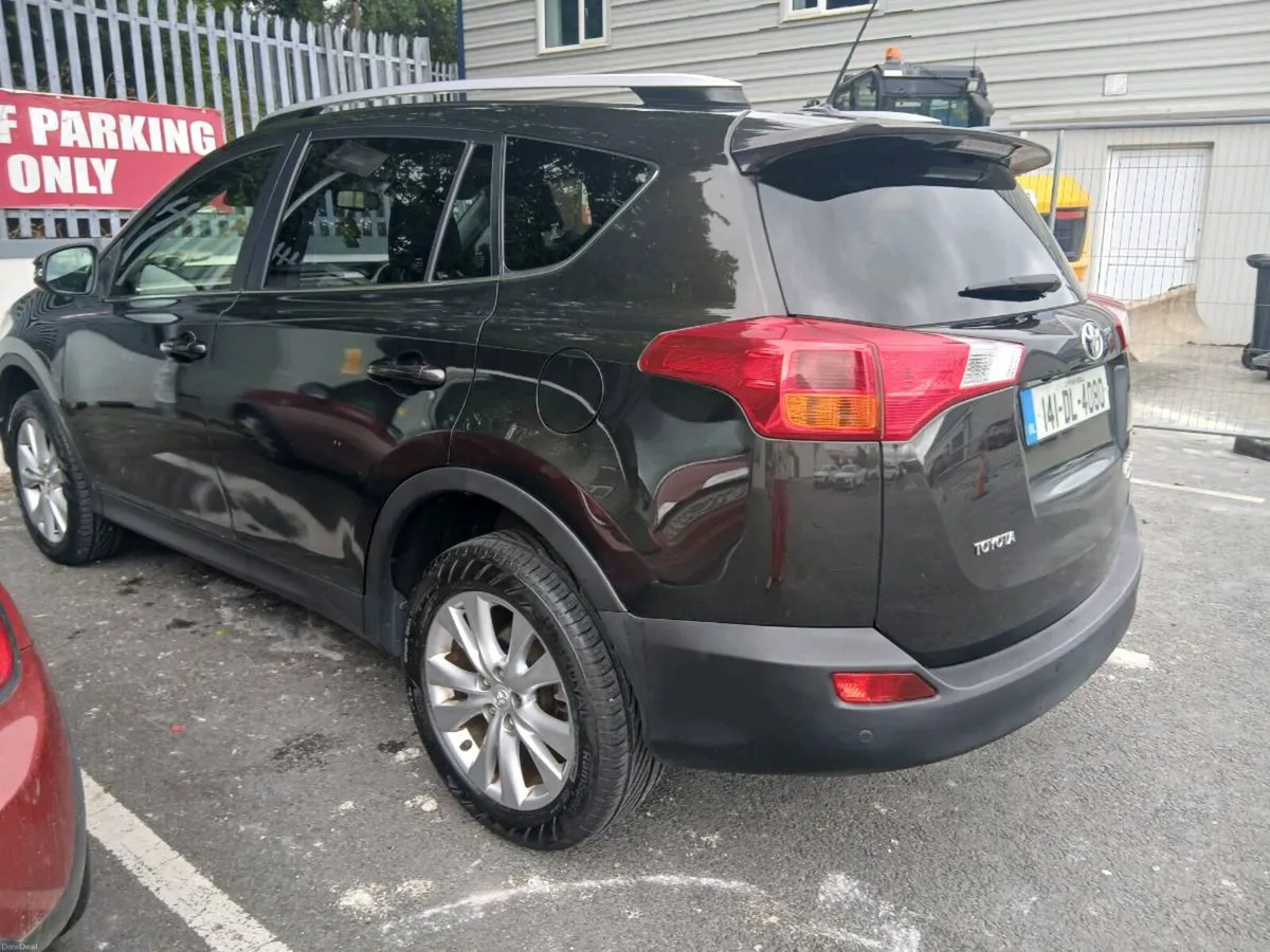Toyota rav4 AUTOMATIC!! - Image 5