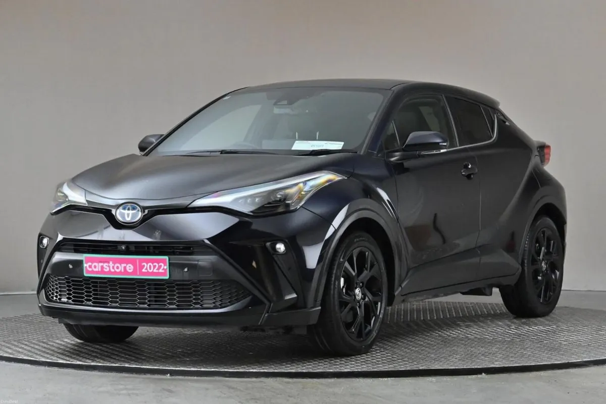 Toyota C-HR 1.8 HYBRID **LOW MILEAGE**HALF LEATHER - Image 3