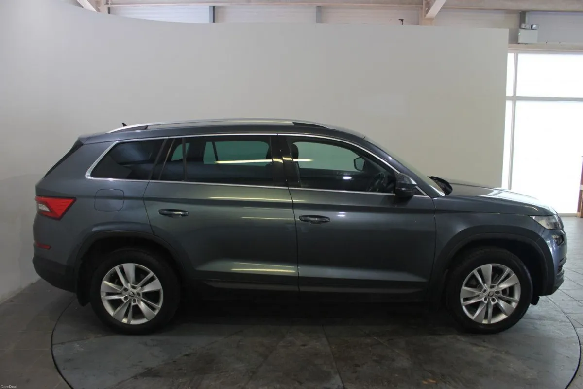 Skoda Kodiaq 2.0 TDI 150HP DSG Ambition 7 Seat - T - Image 2
