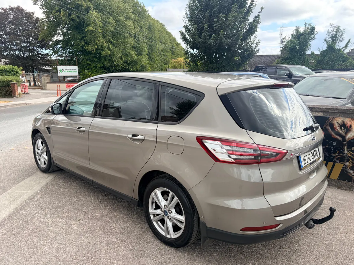 Ford S-Max 7seater Zetec - Image 2