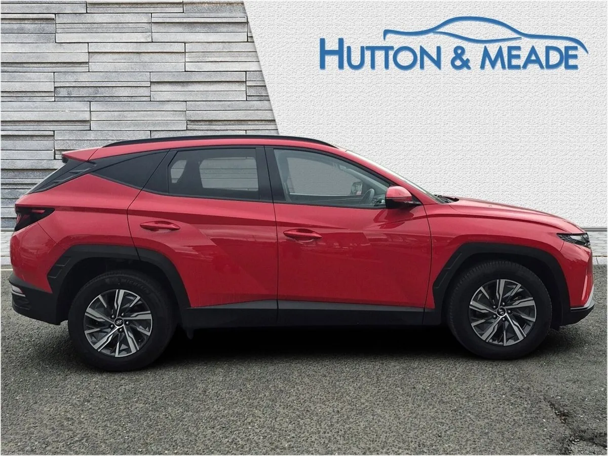 Hyundai Tucson Executive HEV 1.6 Petrol 5dr - Image 6