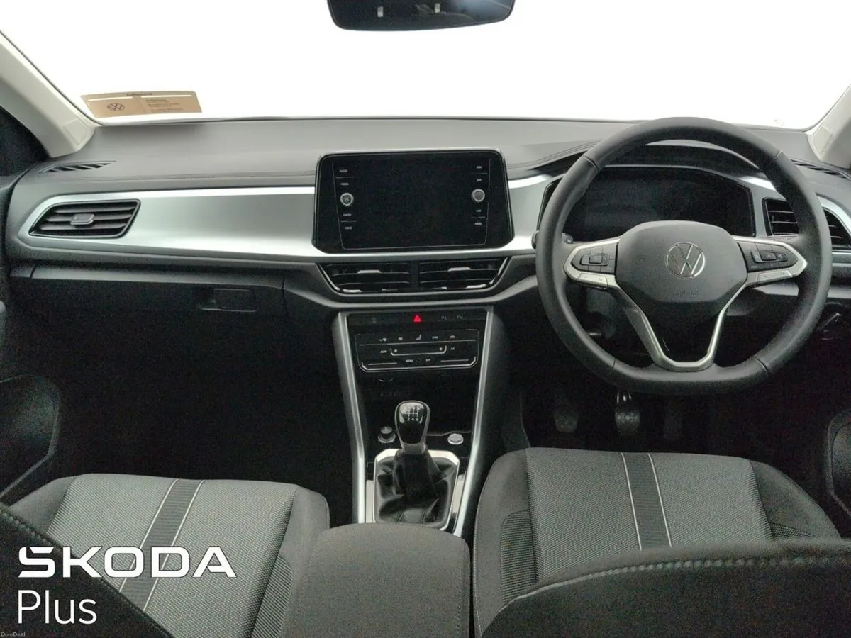 Volkswagen T-Roc EDITION 75 2.0TDI 116HP *REAR CAM - Image 2