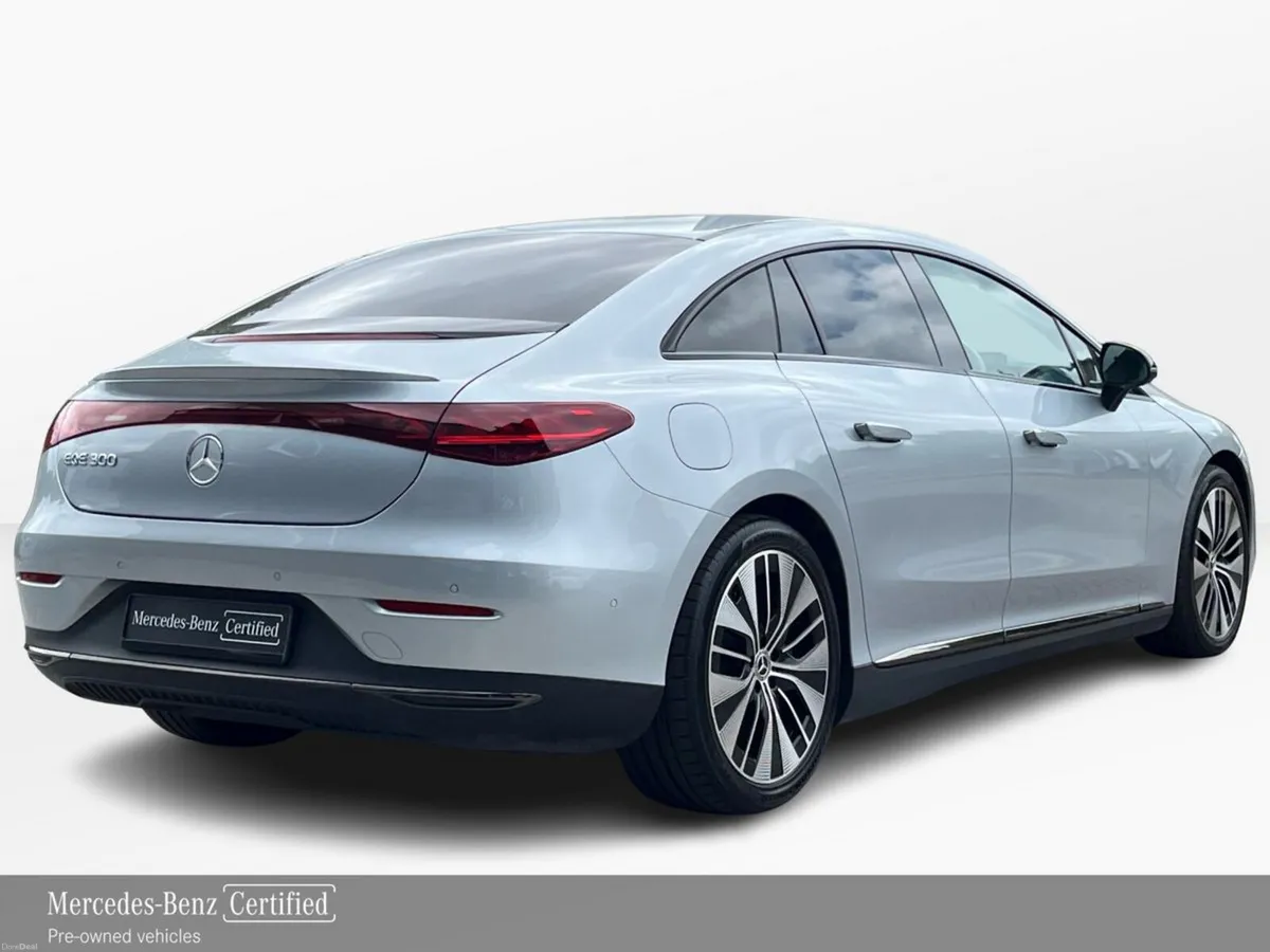 Mercedes-Benz EQE 300 Electric Art Saloon - Image 3