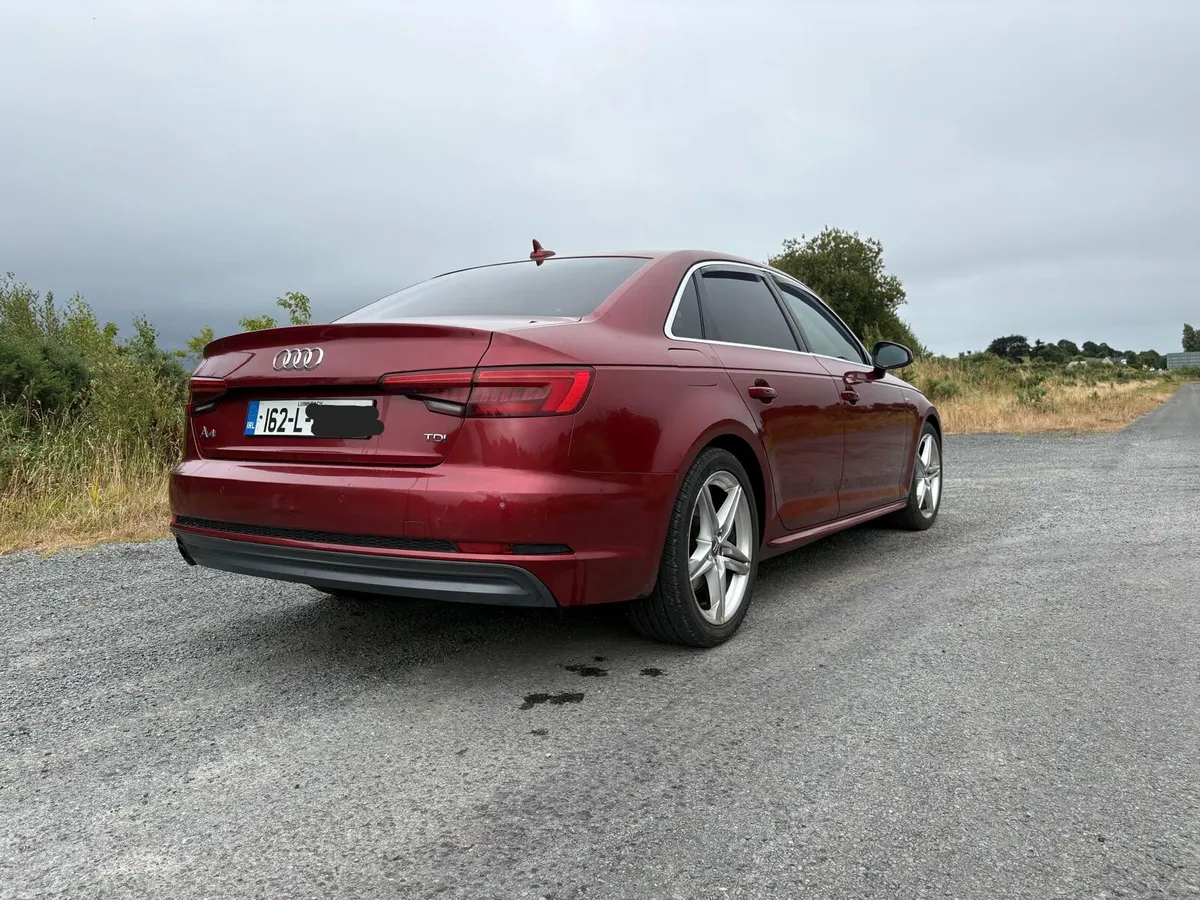 Audi A4 S line Sport Black edition - Image 3