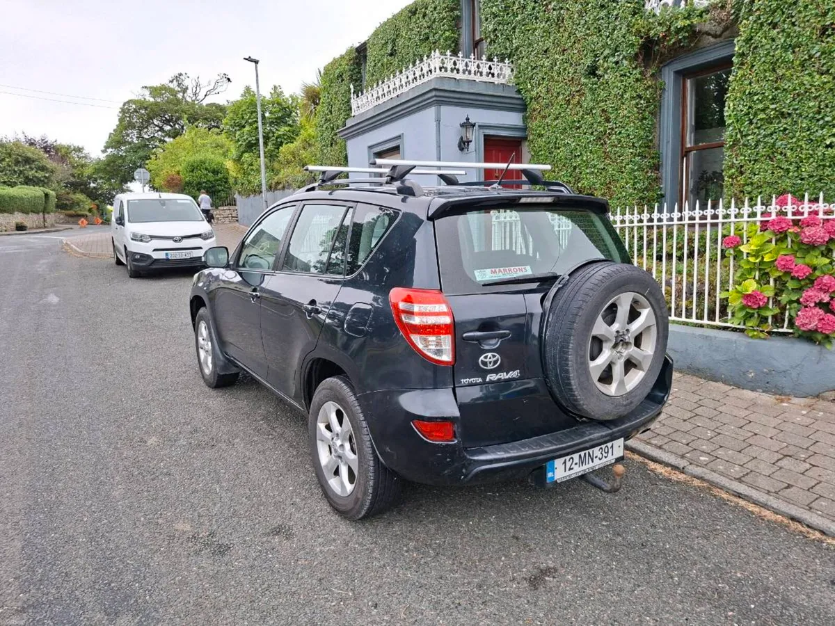 Rav4 2012 2.2l D4D 205500km - Image 2