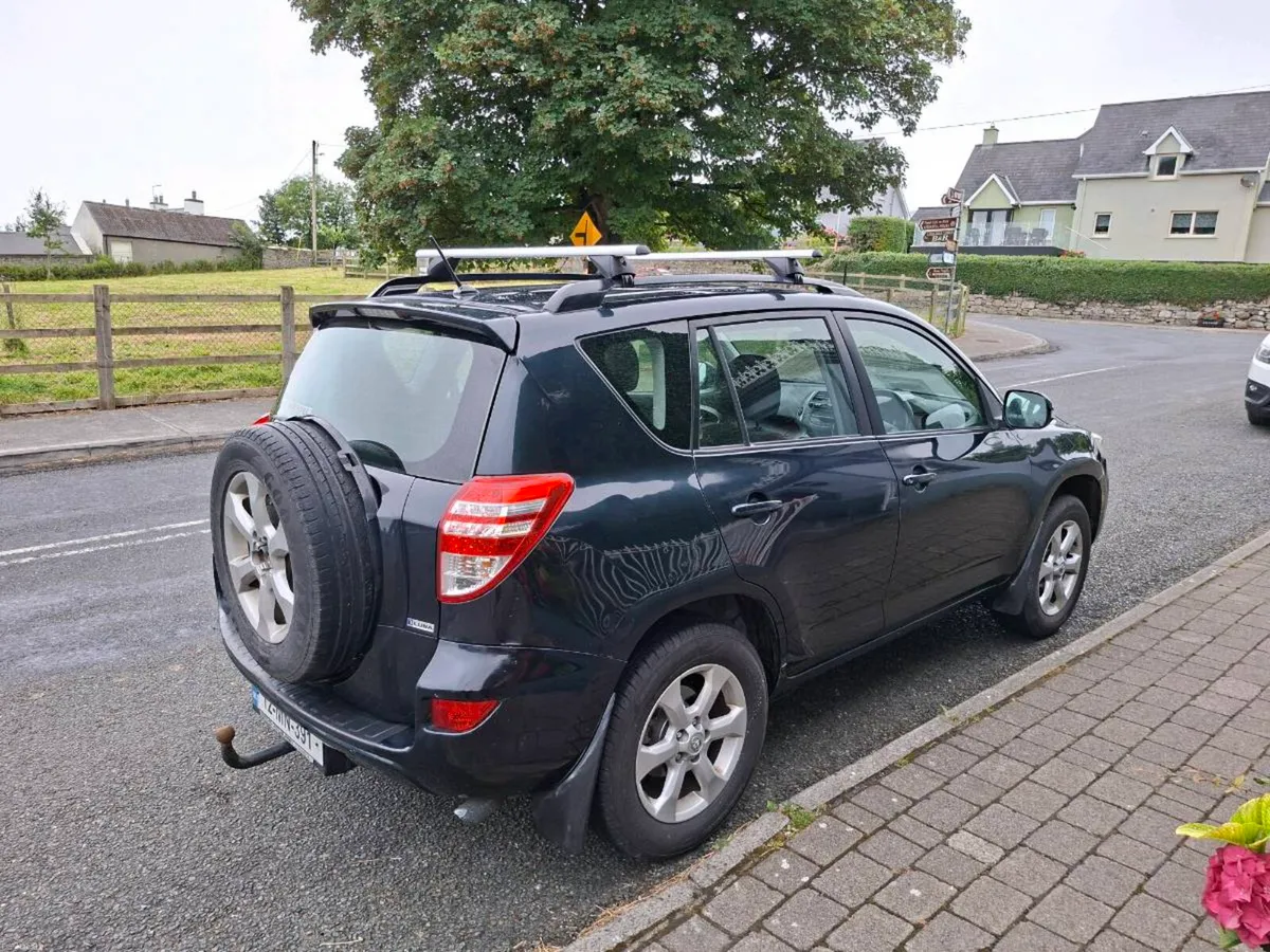 Rav4 2012 2.2l D4D 205500km - Image 6