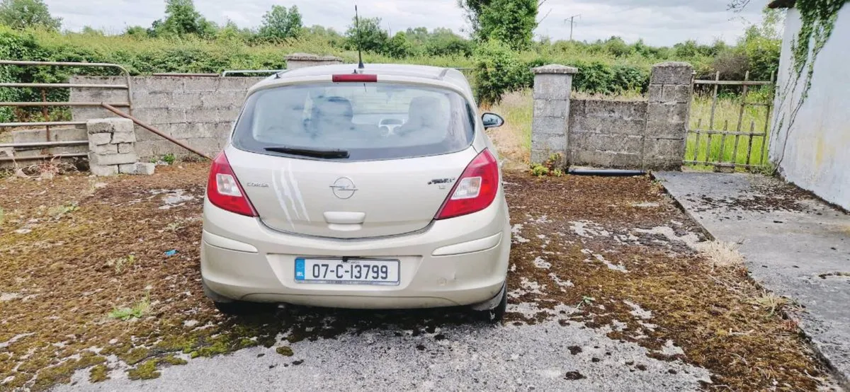 Opel Corsa 1.2 petrol - Image 6