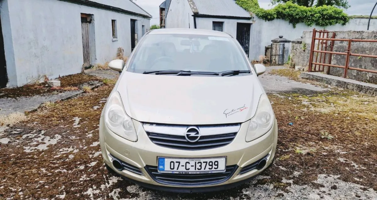 Opel Corsa 1.2 petrol - Image 1