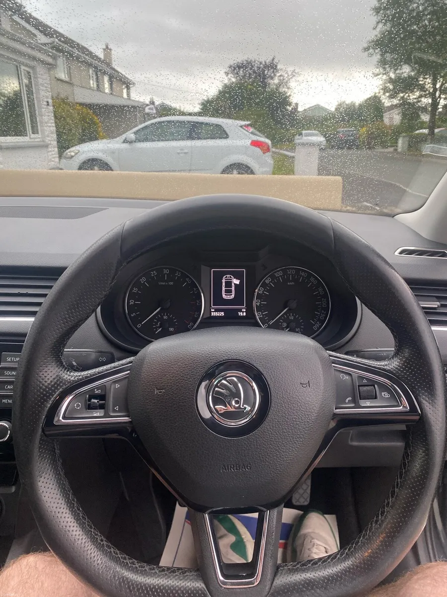 2015 Skoda Octavia 1.6 TDI Manual - Fresh NCT/Tax - Image 4