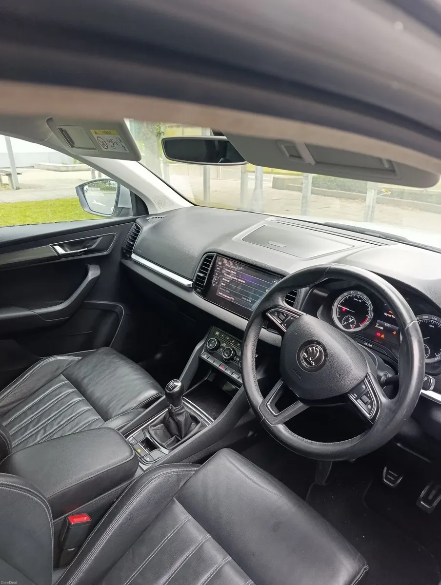 Skoda Karoq 2018 - Image 6