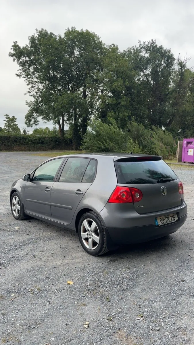 VW Golf - Image 4