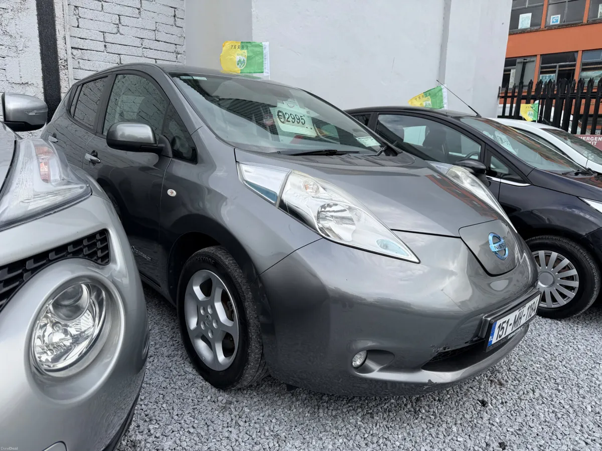 2015 (151) Nissan Leaf SV EV - Image 1