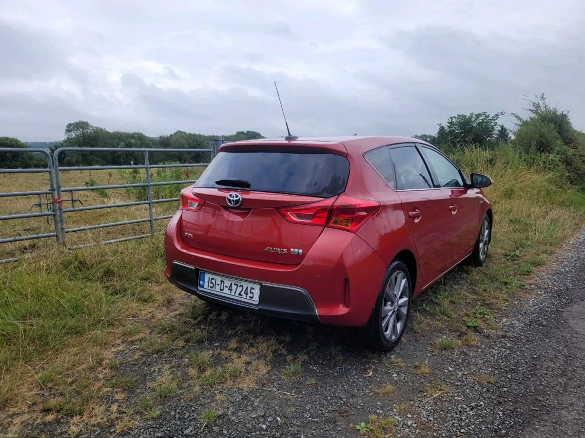 Toyota auris hybrid - Image 5