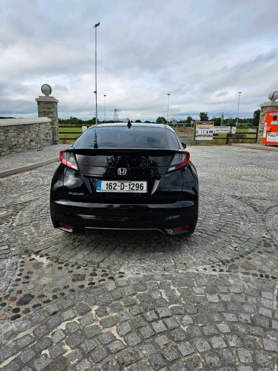 2016 Honda Civic - Image 5