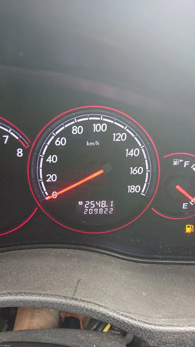 Subaru Legacy 2005 - Image 2