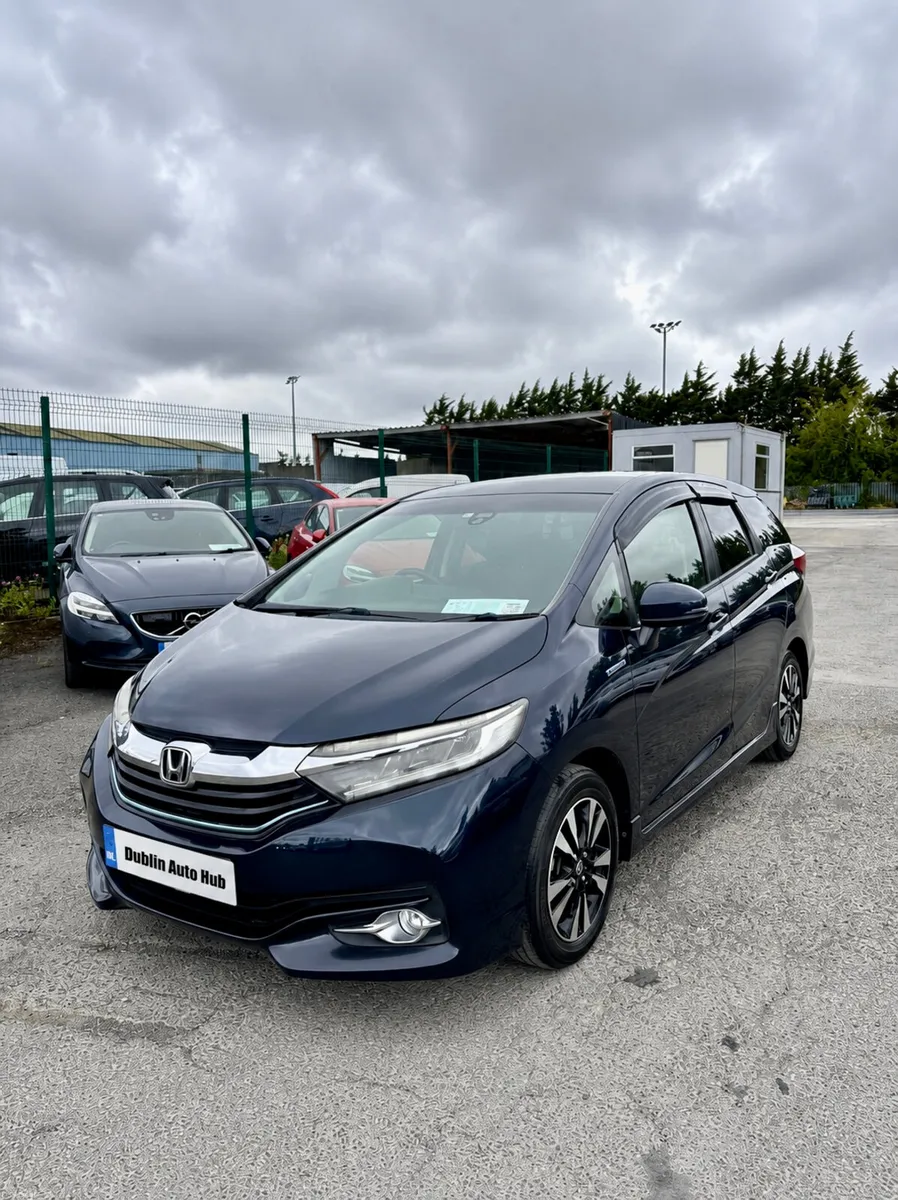 HONDA SHUTTLE 2016 (1.5, HYBRID) - Image 3