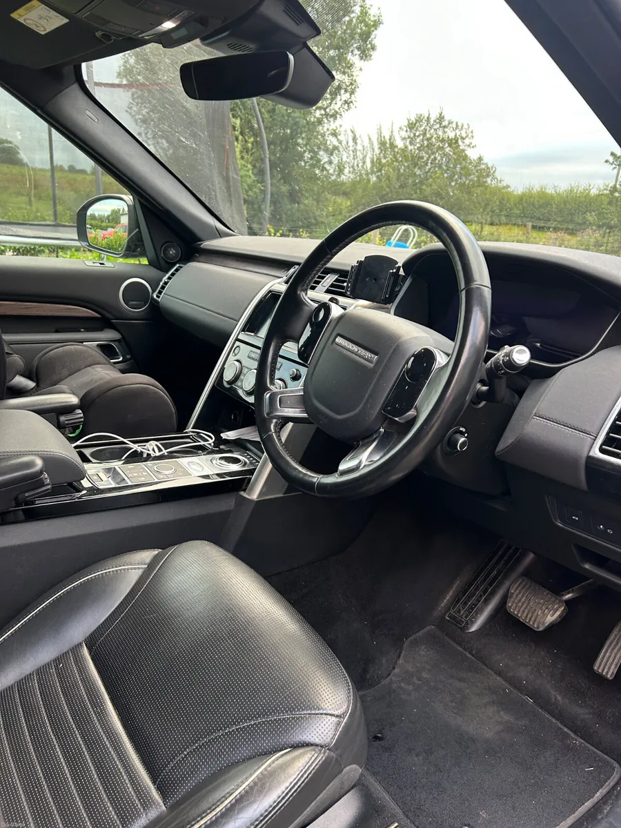 2019/191 Land Rover Discovery 3.0 Hse Commercial - Image 6