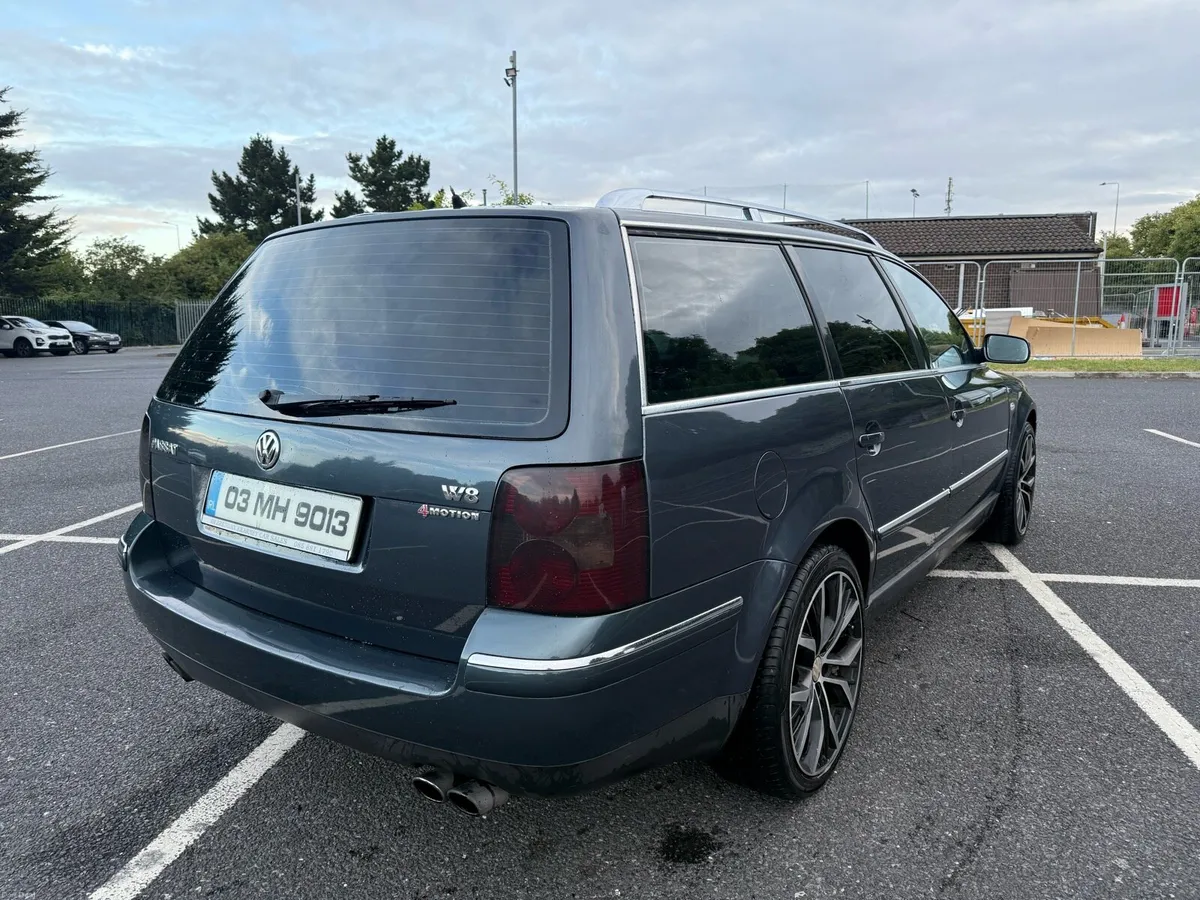 03 VW PASSAT 4.0L W8 **4MOTION**RARE** - Image 3