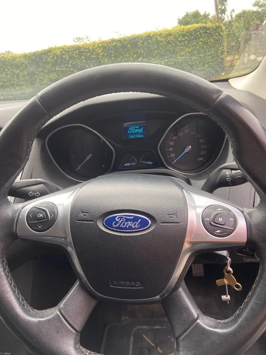 Ford Focus 2012 - Image 6