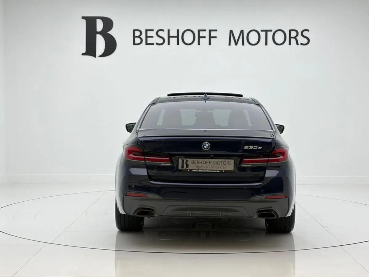 BMW 5-Series 530e M-SPORT PRO=IVORY INTERIOR//HUGE - Image 4