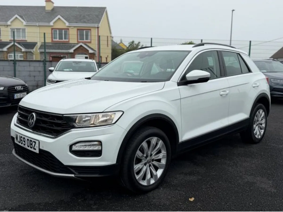 Volkswagen T-Roc SE TDI - Image 3