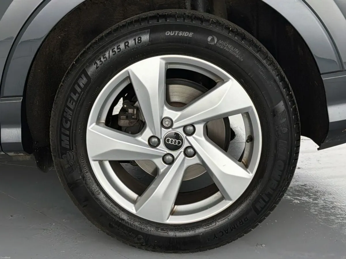 Audi Q3 35 TDI 150HP SE 4DR - Image 3