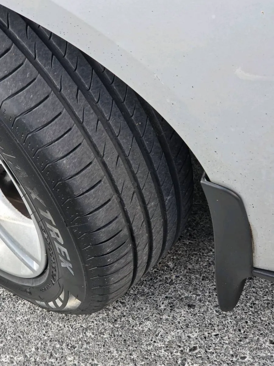 FORD FOCUS - Image 5