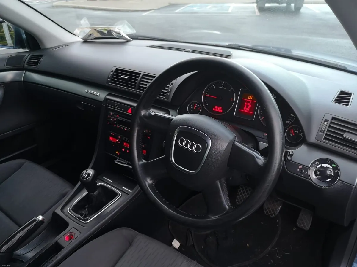 Blue Audi A4 1.9 TDI 2005 - Image 5
