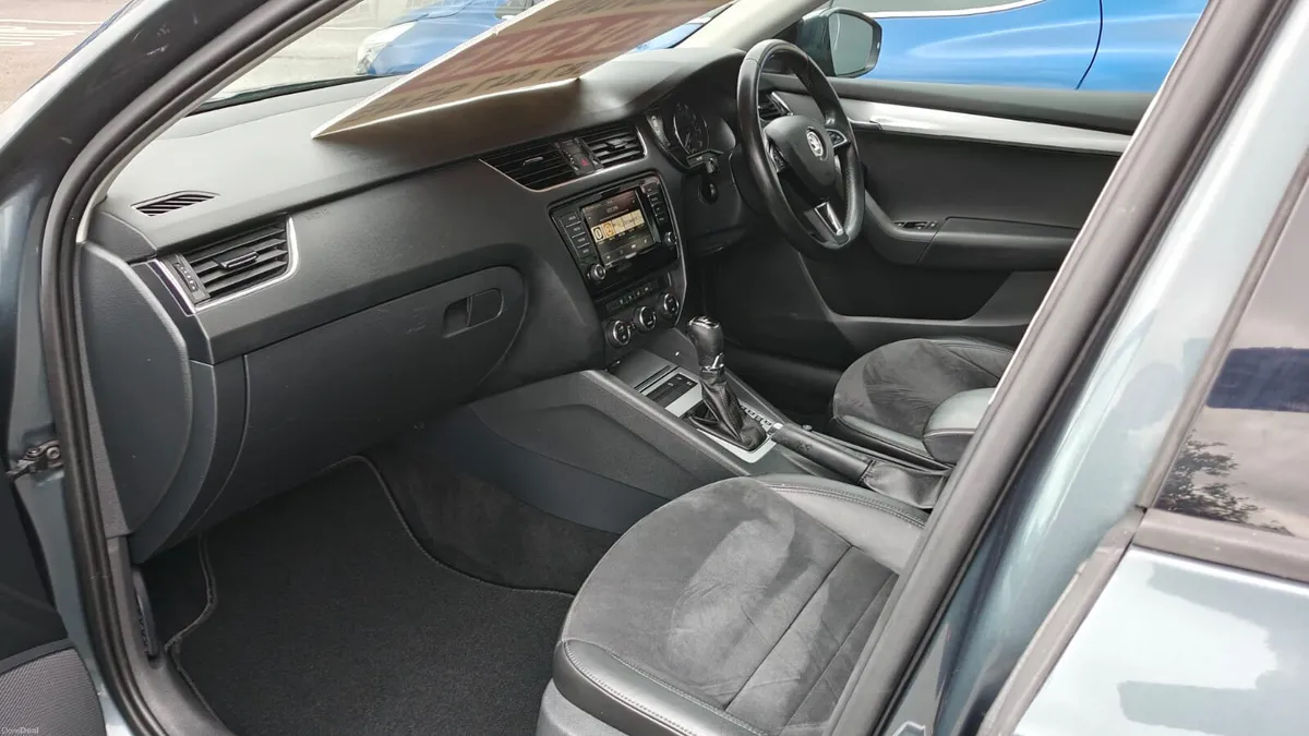 Skoda Octavia 161 1.6 Tdi Automatic Low Km New Nct - Image 3