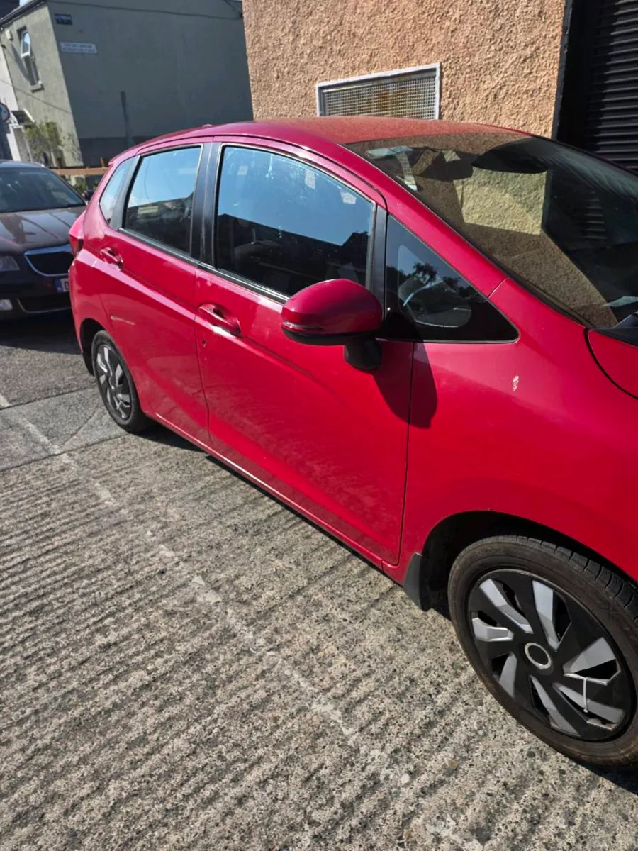 2017 Honda Jazz 6 speed manual - Image 6