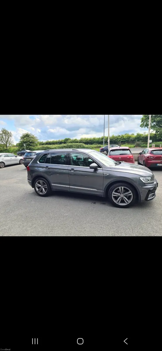 VW Tiguan 201 2.0L R Line - Image 3