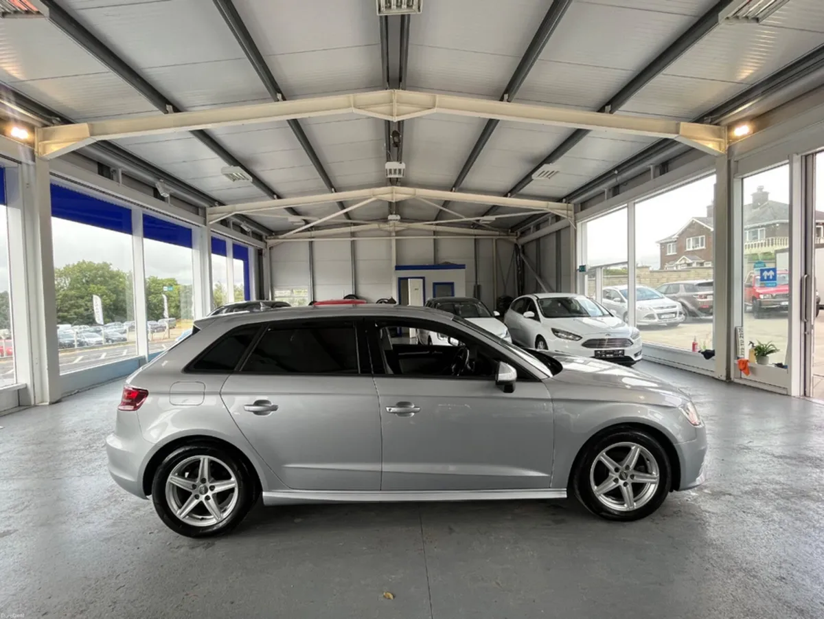 Audi A3 1.6 TDI SE ULTRA 110PS 5DR - Image 4