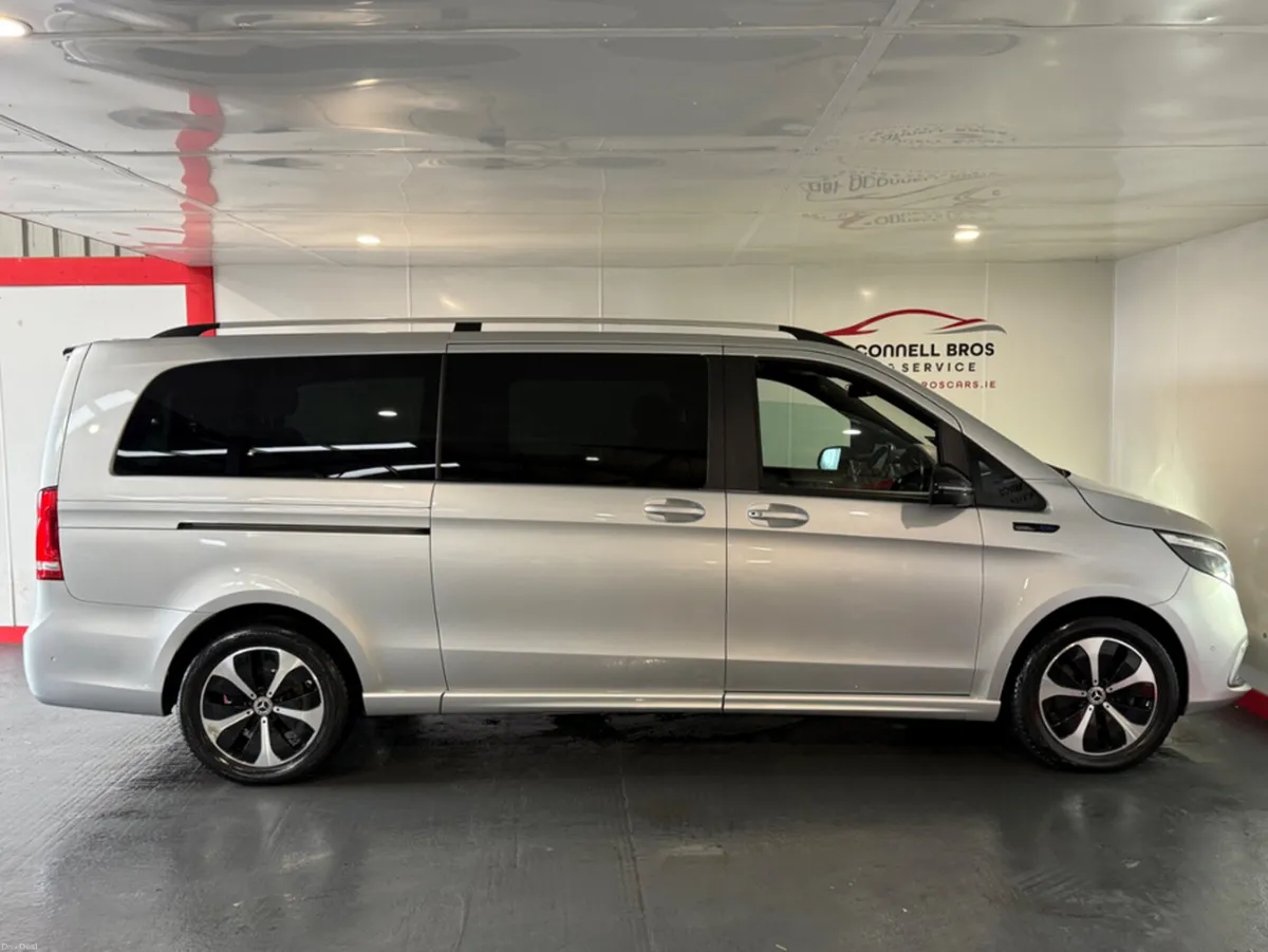 Mercedes-Benz EQV 300 SPORT PREMIUM + PLUS - Image 5